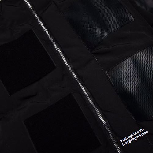 保温効果は抜群 ジバンシィ偽物ブランド 2022新作 ジバンシー GIVENCHY ベスト 日本未入荷モデル カジュアルに着こなせるデザイン