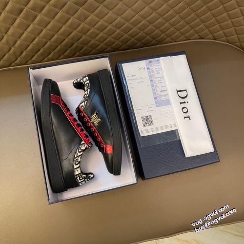 2色可選 風合いが出る ディオールブランド コピー 2022新作 ディオール DIOR フラットシューズ 足馴染みのいい リゾートスタイル 軽量 柔軟 