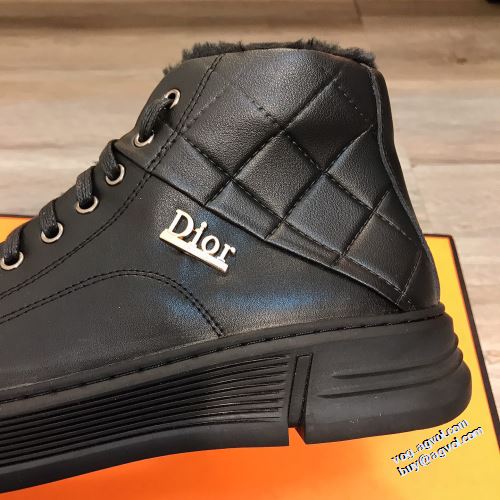着用 フルグレインレザー 軽量で疲れにくい 2022新作 ディオール DIOR 人気販売中 ハイトップシューズ 透湿?防水素材採用 ディオールコピー ブランド