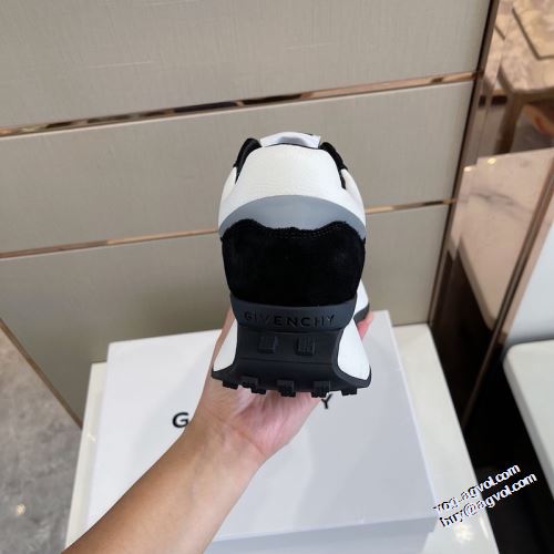 歩きやすい　疲れない　痛くない ジバンシィスーパーコピー ジョギング 2022新作 ジバンシー GIVENCHY スニーカー 定番のアイテム 3色可選