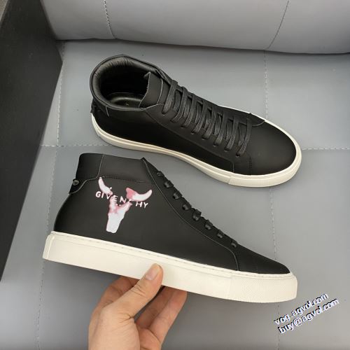 履き心地抜群 ジバンシィブランド コピー ファッション 人気 2022新作 ジバンシー GIVENCHY カジュアルシューズ 活用できるアイテム 2色可選