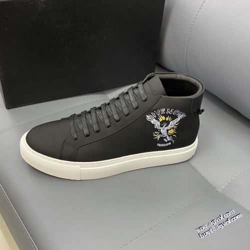 2色可選 機能性も備えたアイテム 2022新作 ジバンシー GIVENCHY カジュアルシューズ ジバンシィスーパーコピー 流行や季節に拘らないデザイン 軽量