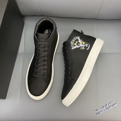 2色可選 機能性も備えたアイテム 2022新作 ジバンシー GIVENCHY カジュアルシューズ ジバンシィスーパーコピー 流行や季節に拘らないデザイン 軽量