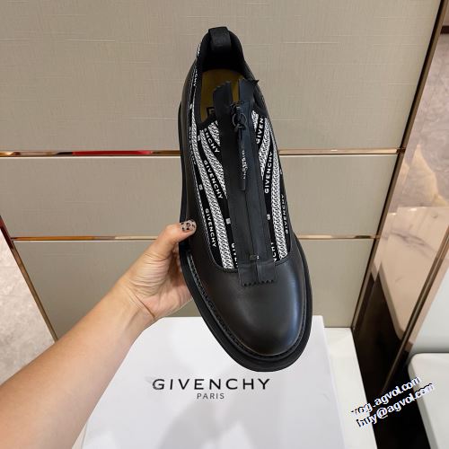 紐なし ジバンシィ偽物ブランド 優美なお出かけスタイル 大人の雰囲気抜群 2022新作 ジバンシー GIVENCHY シューズ
