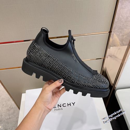 着脱しやすい 人目を惹くデザイン 2022新作 ジバンシィスーパーコピー ジバンシー GIVENCHY シューズ ファッション 人気