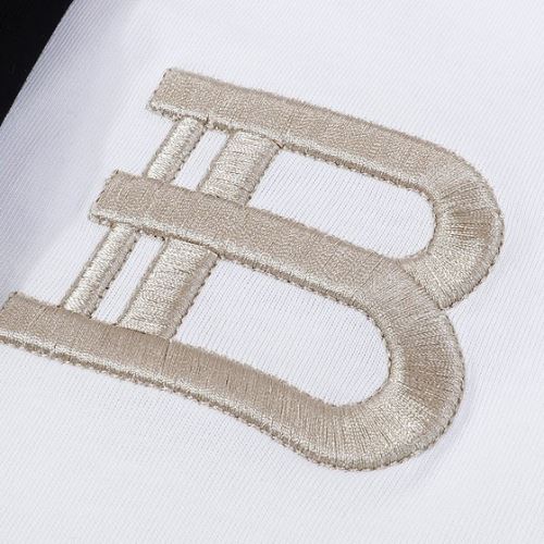 ランキング1位 バルマンスーパーコピー 2色可選 2022新作 バルマン BALMAIN 半袖Tシャツ 収縮性のある ラウンドネック