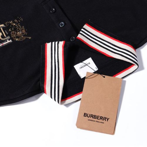 バーバリースーパーコピー シックスタイルに活躍 2022新作 バーバリー BURBERRY 半袖ポロシャツ カジュアル 2色可選 自分らしいスタイリング