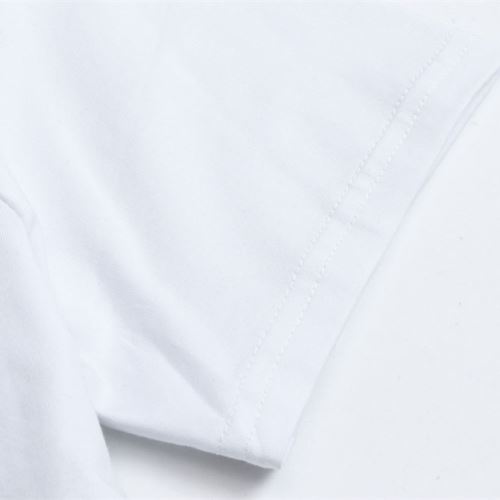 2022新作 縦には伸びにくい バーバリーブランド コピー 半袖Tシャツ 最安値に挑戦 吸汗性に優れ ラウンドネック 2色可選