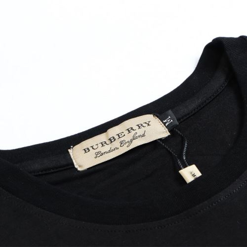 2022新作 バリエーションに富む バーバリーコピーブランド 半袖Tシャツ  使い勝手抜群 高品質 人気 2色可選 刺繍鹿の子 逸品