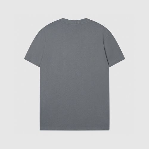 2022新作 しわになりにくい コピー ブランド ブランド コピー 半袖Tシャツ 人気販売中 ブランド コピー 流行に関係なく長年愛用できる 3色可選