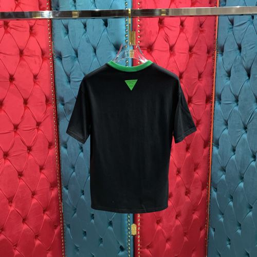 人気ブランド 偽物ブランド 2022新作 コピー ブランド ブランド コピー 半袖Tシャツ カッコいい印象を付ける 2色可選 柔らかい手触り