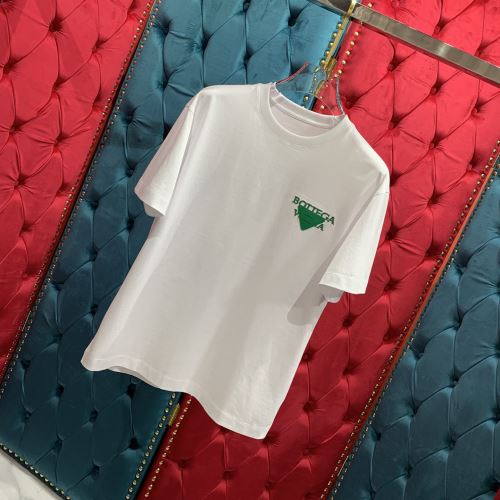 首胸ロゴ 2022新作 争奪戦必至 2色可選 コピー ブランド ブランド コピー 半袖Tシャツ 肌に馴染みやすい コピーブランド