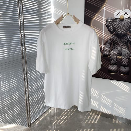 通気性に優れた スーパーコピー 激安 2022新作 コピー ブランド ブランド コピー 半袖Tシャツ 芸能人に愛用者続出 3色可選 柔らかい手触り