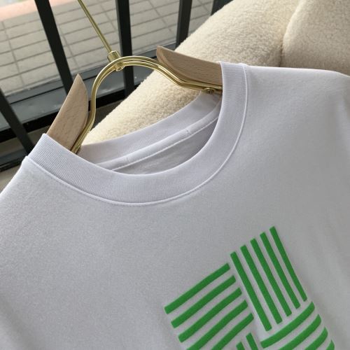 レジャー 一番人気の新作はこれ スーパーコピー 気軽にカジュアルに使える 2022新作 半袖Tシャツ 自然な肌触り 3色可選