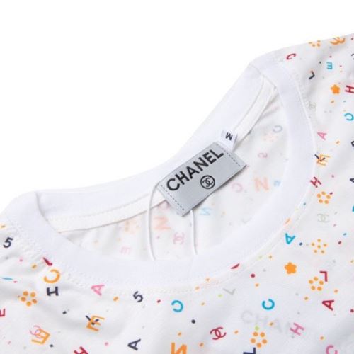 2022新作 ブランド コピーCH 半袖Tシャツ 柔らかい手触り ブランドコピー 完成度の高い逸品 クールビズ 好評でした