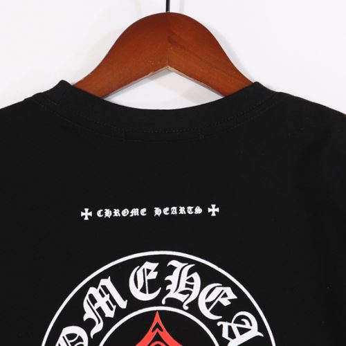 通気性に優れた クロムハーツコピーブランド しわになりにくい 2022新作 半袖Tシャツ 高級感ある オリジナル 2色可選 吸汗性に優れ ドライ