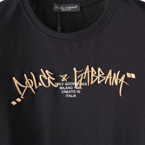 2022新作 2色可選 ドルチェ＆ガッバーナ 半袖Tシャツ 刺繍加工 Dolce&Gabbana お洒落に魅せる 吸汗性に優れ 希少価値大！ドルチェ&ガッバーナブランド コピー