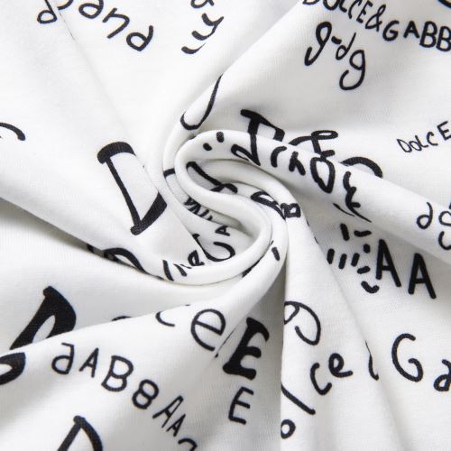 ドルチェ ガッバーナコピー 2022新作 スタイリッシュな印象 ドルチェ＆ガッバーナ 自然な肌触り Dolce&Gabbana 2色可選 半袖Tシャツ プリント オリジナル