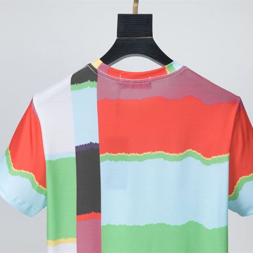 ドルチェ&ガッバーナ偽物ブランド 2022新作 半袖Tシャツ オリジナル 通気性に優れた 体の運動機能を助け サイズ豊富