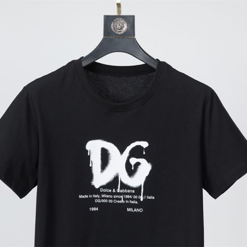 2色可選 半袖Tシャツ 綿/コットン 頑丈な素材 乾きやすい 2022新作 縦には伸びにくい ファション性の高い ドルチェ&ガッバーナスーパーコピー