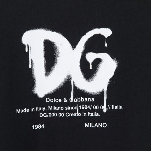 2色可選 半袖Tシャツ 綿/コットン 頑丈な素材 乾きやすい 2022新作 縦には伸びにくい ファション性の高い ドルチェ&ガッバーナスーパーコピー