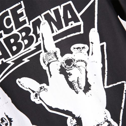 上品な輝きを放つ形 ドルチェ ガッバーナコピー ラウンドネック プリント 半袖Tシャツ 2022新作 2色可選 柔らかい手触り 自然な肌触り
