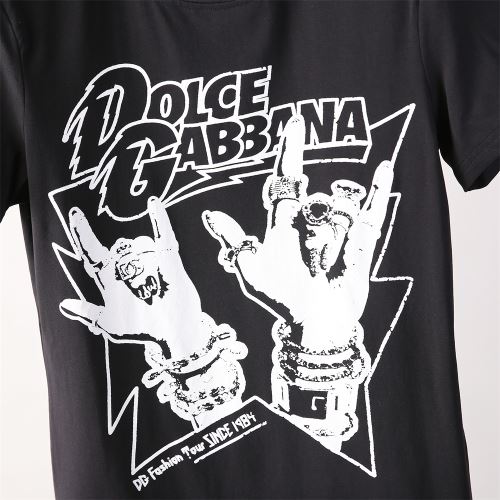 上品な輝きを放つ形 ドルチェ ガッバーナコピー ラウンドネック プリント 半袖Tシャツ 2022新作 2色可選 柔らかい手触り 自然な肌触り