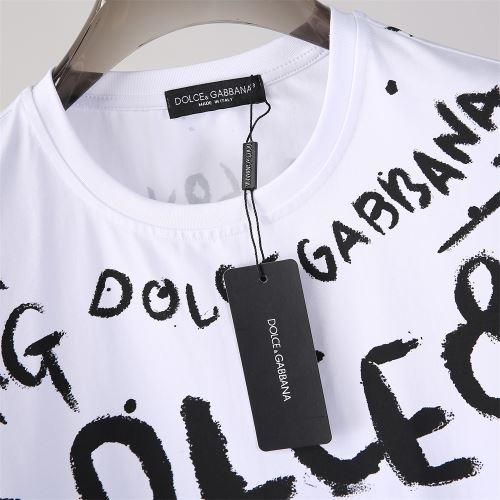 大花プリント 半袖Tシャツ スタイリッシュな印象 ドルチェ&ガッバーナブランド 偽物 通販 2022新作 肌に密着 2色可選 通気性に優れた 上品上質