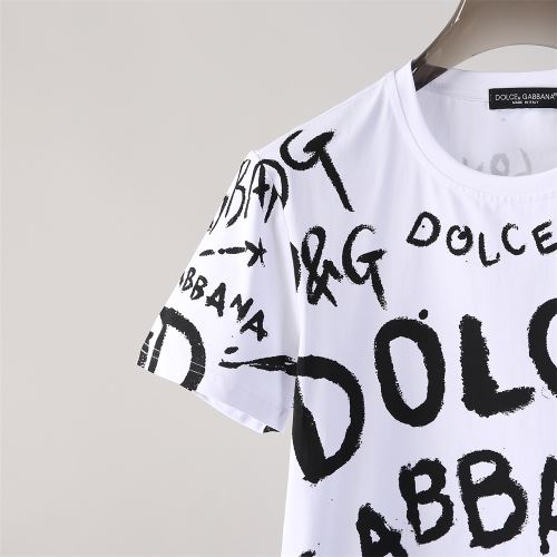 大花プリント 半袖Tシャツ スタイリッシュな印象 ドルチェ&ガッバーナブランド 偽物 通販 2022新作 肌に密着 2色可選 通気性に優れた 上品上質