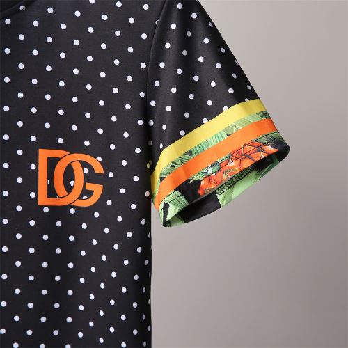 ドット柄使い 半袖Tシャツ 海外セレブ愛用 2022新作 ラックスした雰囲気 乾きやすい ドルチェ&ガッバーナブランドコピー