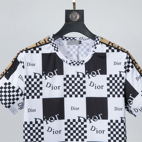 ラウンドネック 半袖Tシャツ ディオールスーパーコピー 格子縞 2022新作 ディオール DIOR レイヤード風 バリエーションに富む 高品質 人気