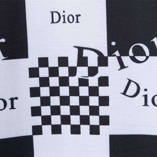 ラウンドネック 半袖Tシャツ ディオールスーパーコピー 格子縞 2022新作 ディオール DIOR レイヤード風 バリエーションに富む 高品質 人気