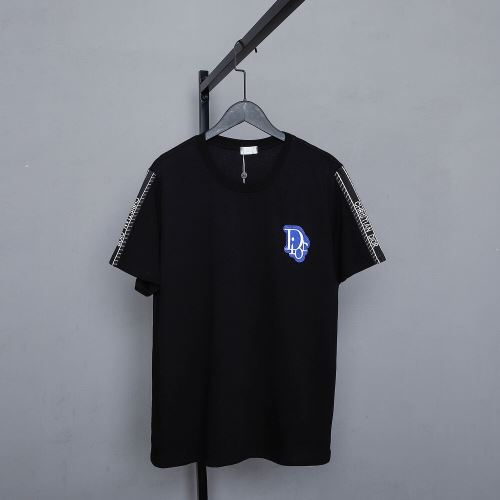 2022新作 ディオール DIOR 2色可選 半袖Tシャツ レジャー 刺繍使い 快適な着心地 乾きやすい 高級感ある ディオールコピー