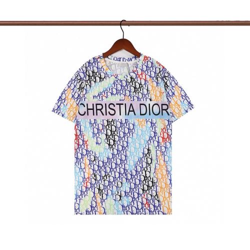 ラウンドネック 半袖Tシャツ ディオールコピー ブランド プリント ラックスした雰囲気 綿/コットン 吸汗速乾 綺麗に決まるフォルム！2022新作 ディオール DIOR