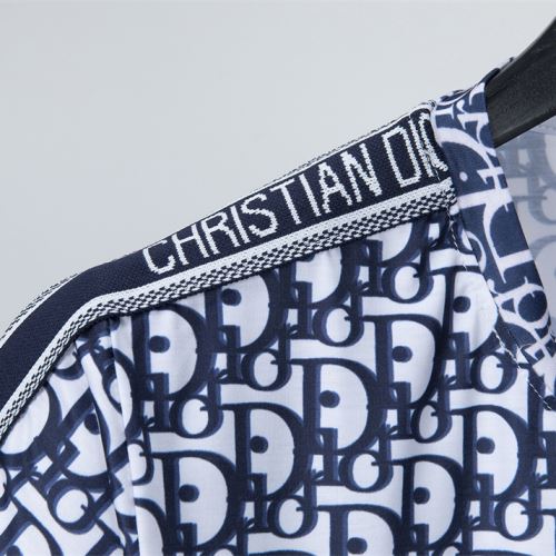 ディオールコピー ブランド ラウンドネック 半袖Tシャツ オリジナル 2022新作 ディオール DIOR 2色可選 長く愛用できる バリエーションに富む 柔らかい手触り