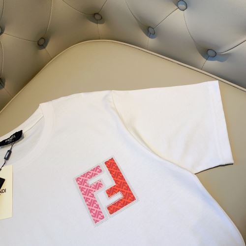 綿/コットン ラウンドネック 半袖Tシャツ オリジナル  2色可選 通気性に優れた 2022新作 フェンディ偽物ブランド 魅力ファッション