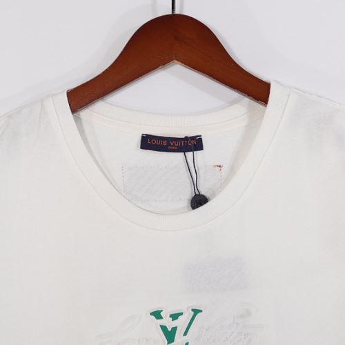 ポップ ルイ ヴィトンコピー 無地 2022新作 ラウンドネック 半袖Tシャツ 収縮性のある 優しいフィット感 2色可選