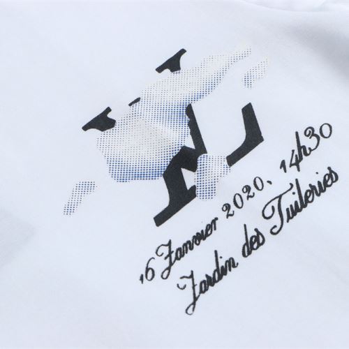 2色可選 ラウンドネック 半袖Tシャツ 極上の着心地 収縮性のある 肌に馴染みやすい ルイ ヴィトンブランド 偽物 通販 2022新作