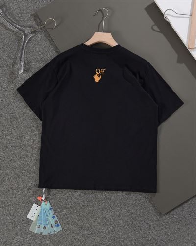 Off-White オフホワイト 2色可選 海外セレブ愛用 2022新作 半袖Tシャツ 気軽にカジュアルに使える プリント 収縮性のある オフホワイトスーパーコピー 激安