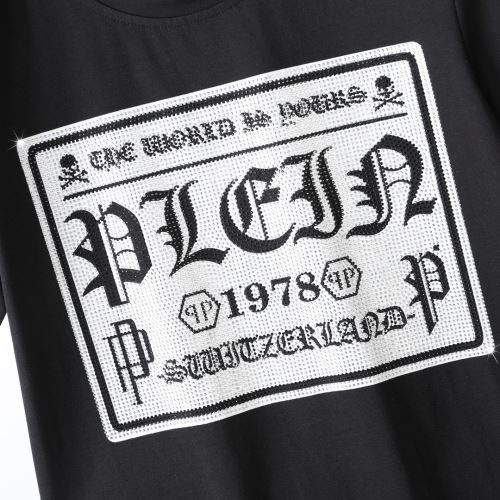 2022新作 フィリッププレインブランド 偽物 通販 フィリッププレイン PHILIPP PLEIN 2色可選 Tシャツ 極上の着心地 プリント 縦には伸びにくい