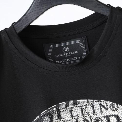 2色可選 Tシャツ フィリッププレインブランドコピー 2022新作 利便性に優れ フィリッププレイン PHILIPP PLEIN ラウンドネック 着回し度抜群