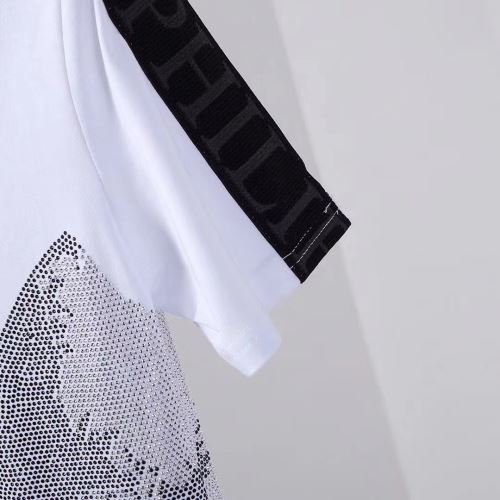 肌に馴染みやすい 2022新作 レジャー 2色可選 ラウンドネック 流通限定モデル 半袖Tシャツ フィリッププレイン PHILIPP PLEIN フィリッププレインコピー
