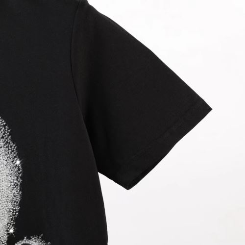フィリッププレイン PHILIPP PLEIN ファション性の高い Tシャツ 2色可選 フィリッププレイン偽物ブランド 2022新作 カッコいい印象を付ける