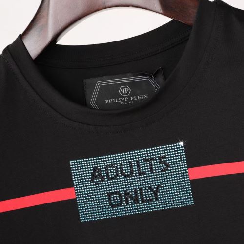 長く愛用できる 2022新作 フィリッププレインスーパーコピー 代引 半袖Tシャツ 使い勝手抜群 2色可選 フィリッププレイン PHILIPP PLEIN 縦には伸びにくい