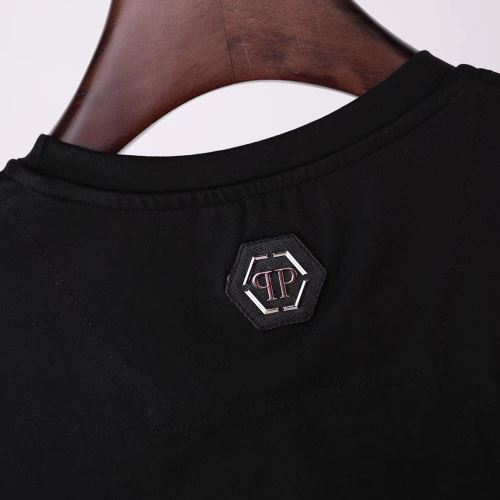 クールビズ 超目玉 フィリッププレイン偽物ブランド 大人気アイテム！入手困難 2色可選 Tシャツ 2022新作 肌に馴染みやすい