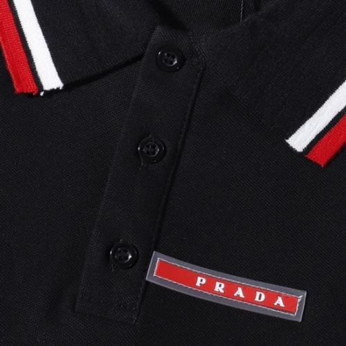 プラダ PRADA カッコいい印象を付ける ネックライン プラダコピー ブランド 2022新作 注目のアイテム 半袖ポロシャツ 2色可選 クールビズ
