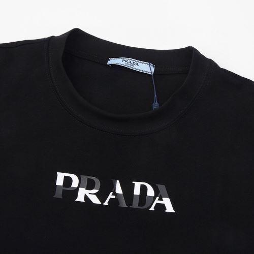 カジュアル 自分らしいスタイリング 肌に馴染みやすい 2022新作 プラダコピーブランド 2色可選 Tシャツ プラダ PRADA 今話題の最新作