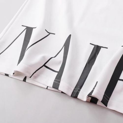 半袖ポロシャツ 2022新作 レジャー ラックスした雰囲気 ヴァレンティノ VALENTINO オリジナル 希少価値大！2色可選 ヴァレンティノスーパーコピー