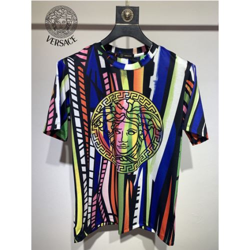 ヴェルサーチスーパーコピー 2022新作 Tシャツ 魅力ファッション ヴェルサーチVERSACE 使い勝手抜群 ストライプ 柔らかい手触り