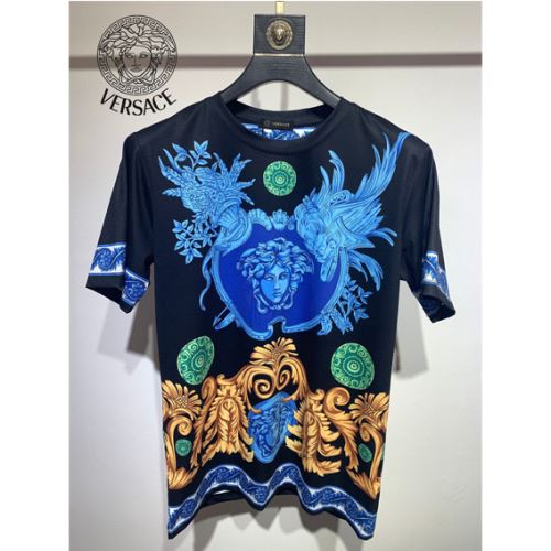 気軽にカジュアルに使える ヴェルサーチVERSACE 乾きやすい Tシャツ 2022新作 レジャー ヴェルサーチコピー ブランド 豊富なサイズ